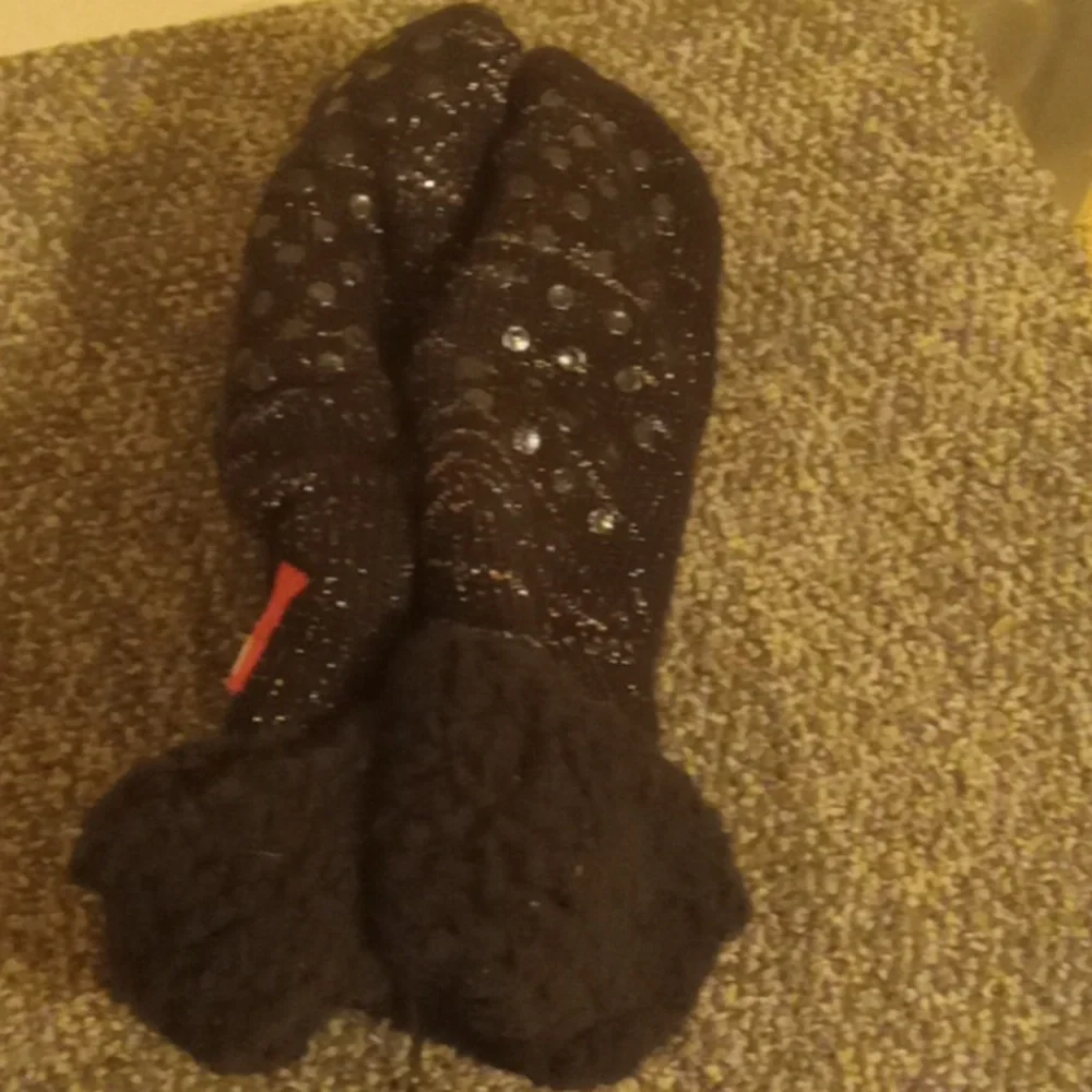 Betsey Johnson black shimmer slipper socks slide resistant bottom comfy …